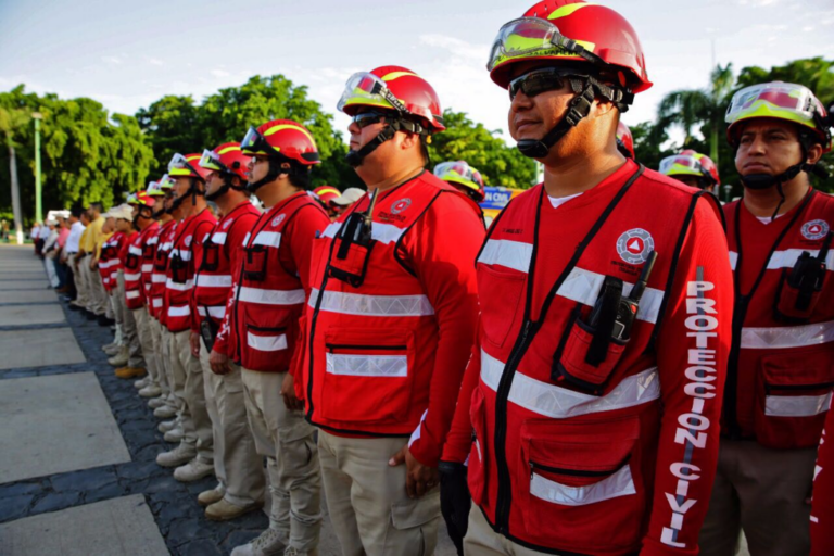 Aplican acciones de protección civil tras sismo de 6.5 grados