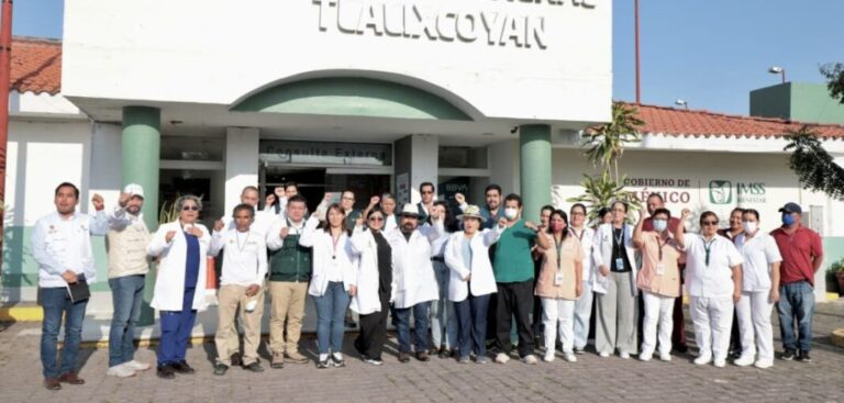 Camionetas de la Salud garantizan medicamentos en 10 centros de salud en Veracruz y el Hospital de Tlalixcoyan