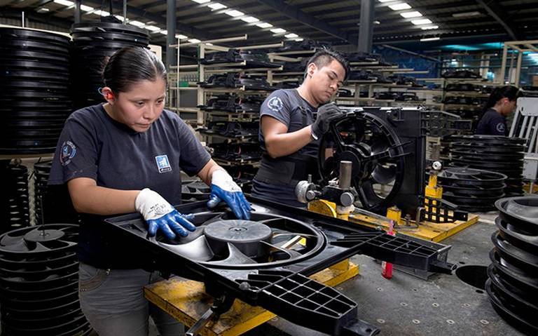 México, rezagado en productividad e informalidad: OCDE