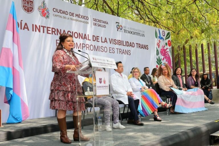 Asegura gobierno de la Ciudad de México brindar servicios de salud libres de transfobia