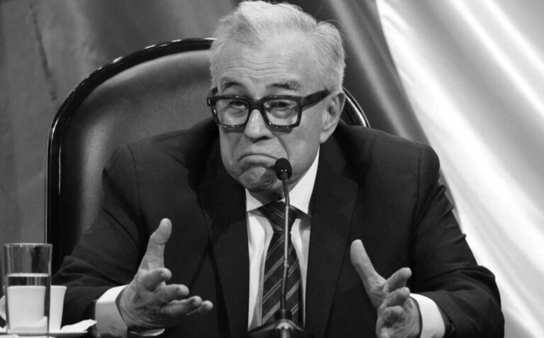 Rocha Moya: chuza en deudas estatales y Sonora / Por Maurcio Flores