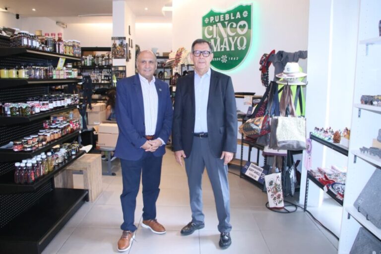 Productos poblanos amplían presencia en cadena comercial OXXO