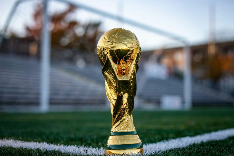 Las marcas de lujo que vestirán a las estrellas del Mundial