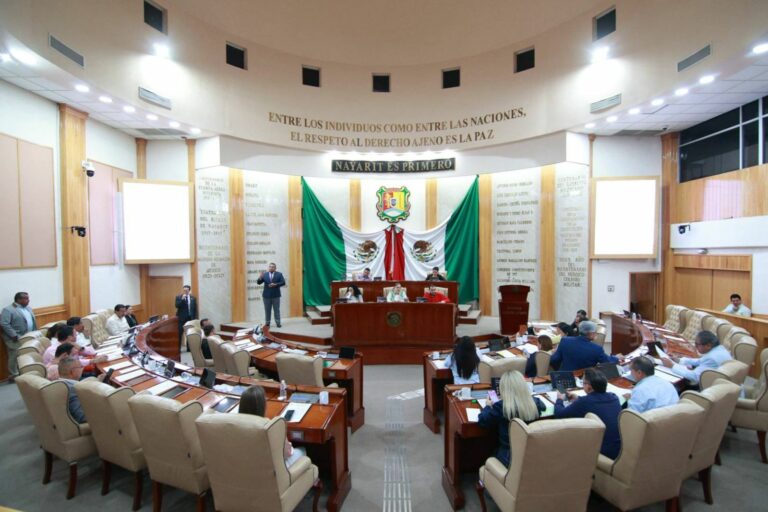 Aprueban en Nayarit reformas para erradicar la brecha salarial entre mujeres y hombres y protección animal