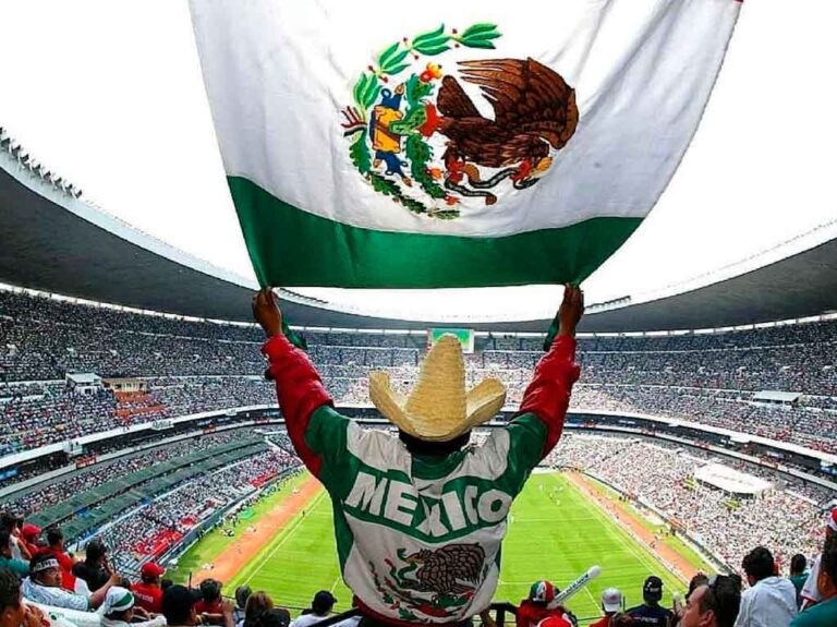 El regreso al templo sagrado / Por José Hermilo Amezcua